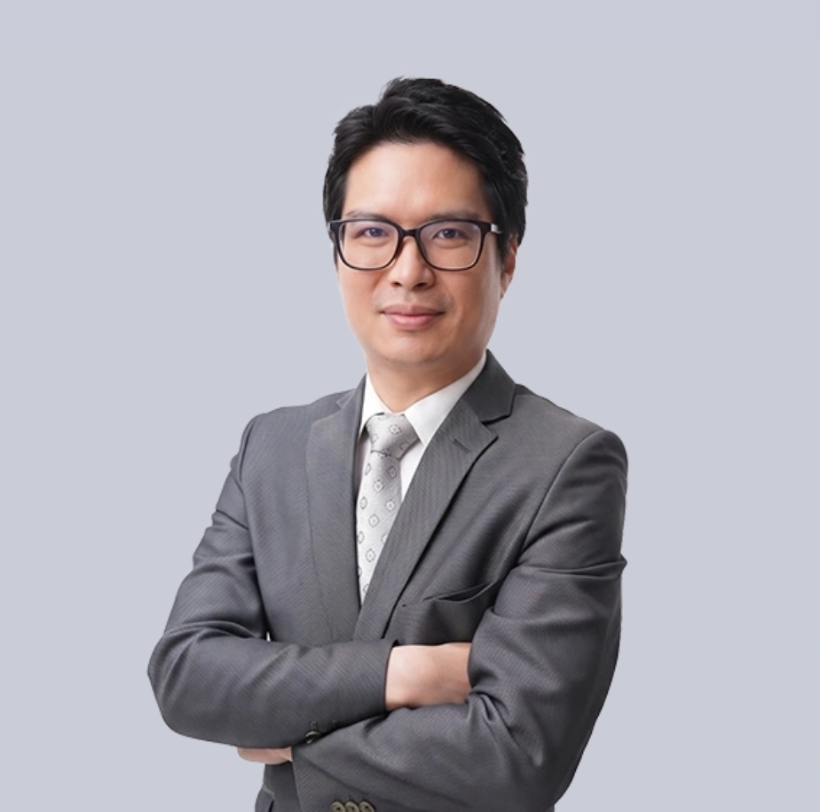 นายพีรพงษ์ วงศ์จิตตภิญโญ